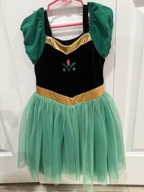 Taylor Joelle - Anna Coronation Dress